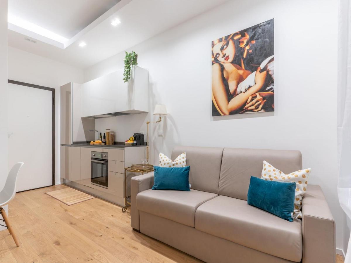 The Best Rent - Gorgeous One-Bedroom Apartment In Ticinese Milán Exterior foto