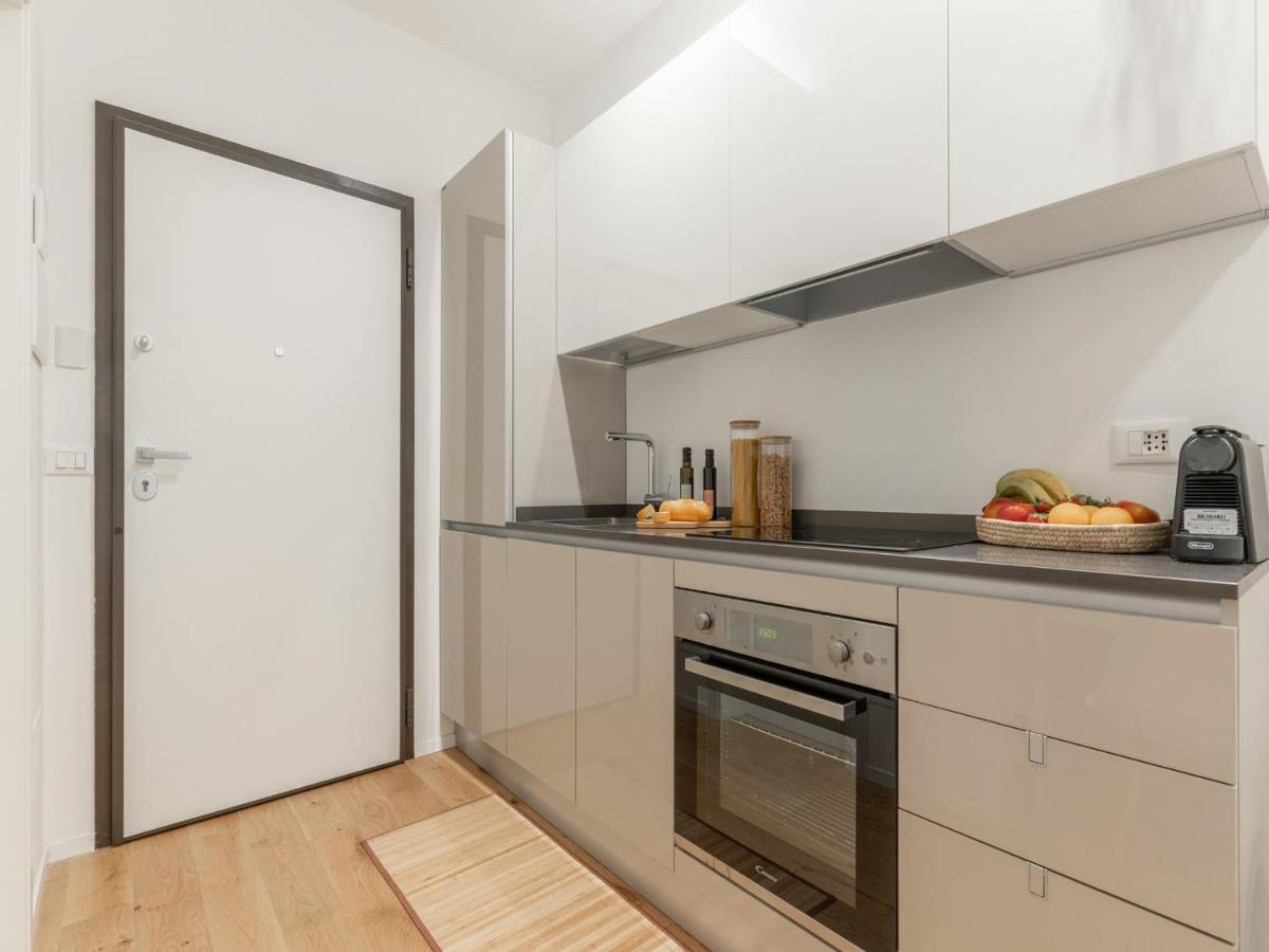The Best Rent - Gorgeous One-Bedroom Apartment In Ticinese Milán Exterior foto